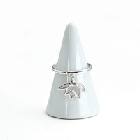 Bague tout argent lotus 1 0 900