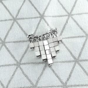 Broche Cubic argent