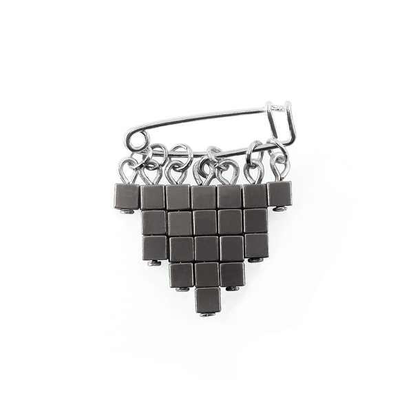 Epingle cubic hematite 0