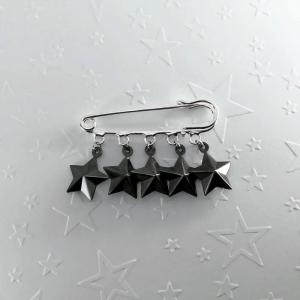 Epingle lucky stars noir 3