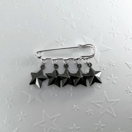 Epingle lucky stars noir 3